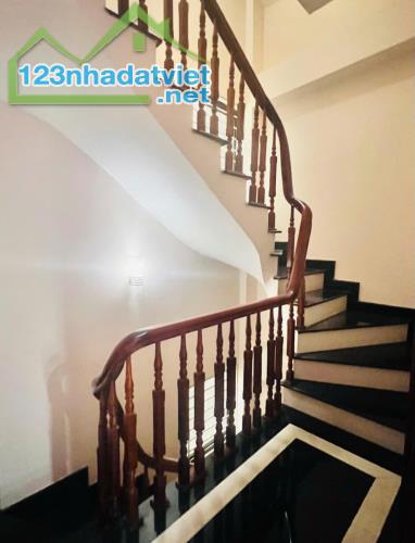 Bán nhà Đường Láng, Đống Đa, 35m2x5t, gần phố, gần ô tô, nhà 2 mặt thoáng - 4