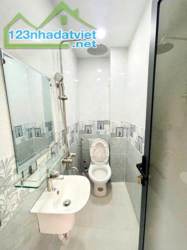 CHÍNH CHỦ BÁN GẤP NHÀ 1 LẦU GIÁ 750TRIỆU - NGAY VÒNG XOAY AN LẠC. ĐANG CHO THUÊ 16TR/THÁNG
