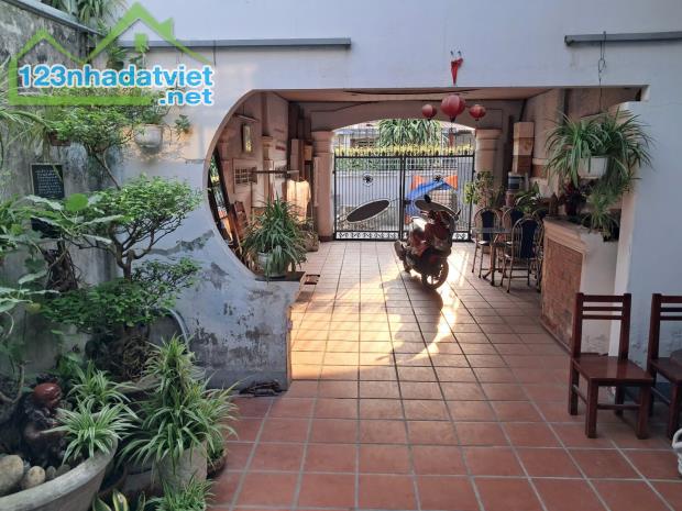 DIỆN TÍCH KHỦNG GẦN 190M ĐẤT NỞ HẬU - KIỆT 5M Ô TÔ THÔNG TỨ HƯỚNG. SÁT MẶT TIỀN NAM CAO - 2