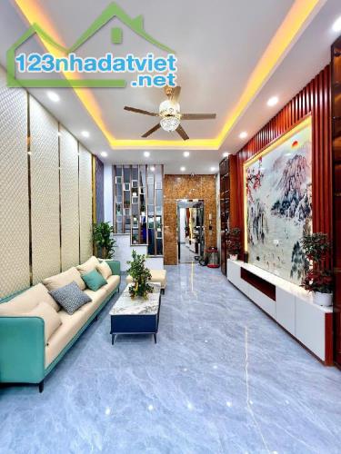 Bán nhà tại Xuân La, Tây Hồ, Hà Nội, gara. 6 tầng thang máy. Nhà mới