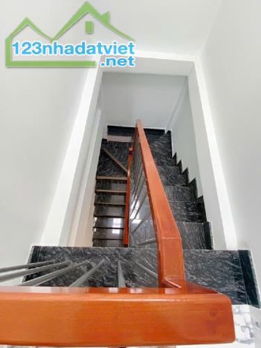 Bán nhà Hẻm Nguyễn Trọng Tuyển  Phường 1 Tân Bình,40m2, 3.7X 9) 6.7 tỷ - 4