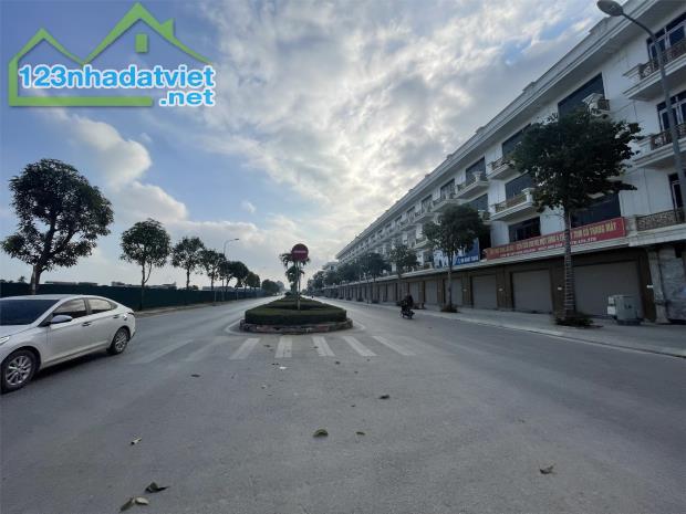 SẴN SỔ, BÀN GIAO NHÀ NGAY. KĐT XUÂN HƯNG TP.THANH HÓA. LH: 0966 343 969 - 4