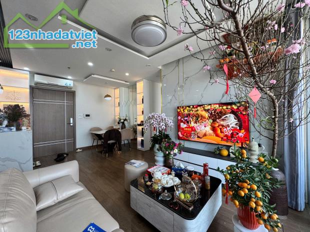 Cần bán CH Vinhomes Gardenia, 2N2VS, full nội thất, 72m2, view vô cùng thoáng - 1