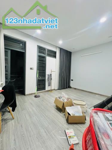 Hàng Thơm nhà đường số 12 gần AEON Tân Phú 60m2 hẻm 6m Nhỉnh 4 tỷ - 4