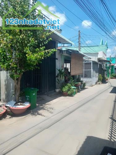 CẦN BÁN NHÀ TẠI HUYỆN CẦN GIUỘC - TỈNH LONG AN - 1