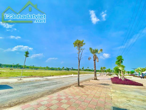 Sáp nhập Bình Dương và HCM, đất thành phố mà 1 tỷ chỉ có tại Alana city