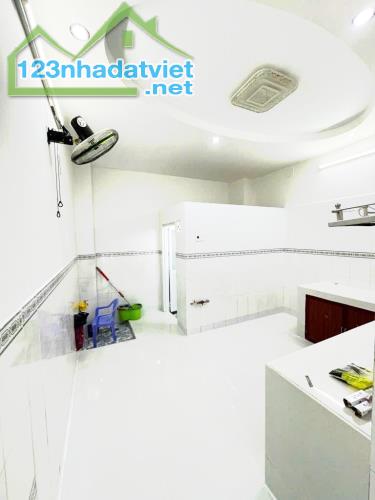 NHÀ ĐẸP HẺM XE HƠI LÊ TẤN BÊ, BÌNH TÂN, VUÔNG VỨC 100M2, GIÁ TỐT - 3