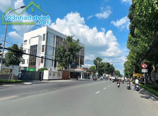 Bán nhà MTKD liên trục Quang Trung 90m2 ngang 5.4m 8 tầng có T.máy tặng NT 10.8 tỷ. - 4