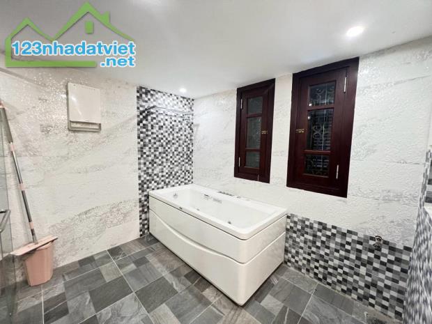 Bán BT đẹp xuất sắc gần Bộ Ngoại Giao, 38 tỷ, 143m2, 5PN, 5WC - 3