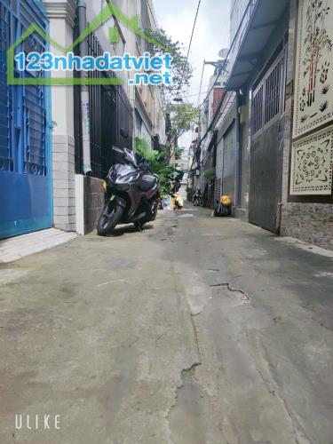 Bán nhà 2 Tầng đường Trần Quang Diệu, P11, Quận 3, 62m2 giá 10 tỷ