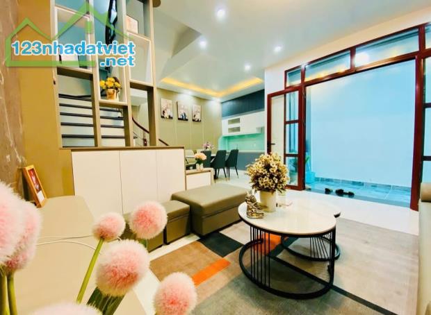 Bán nhà Đông Khê, Đông Khê, Ngô Quyền, Hải Phòng. 4 tầng, 56m2, 3,25 tỷ. Ngang 4,3m, d1 - 1