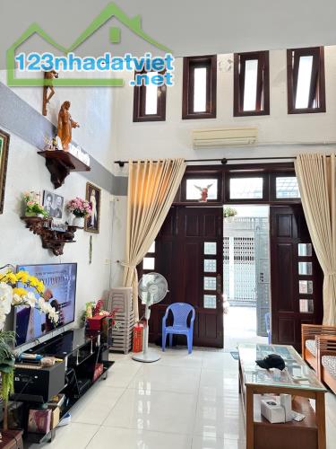 KHU VIP HUỲNH VĂN BÁNH, HẺM XE HƠI 6M, 85M2, NHÀ 5 TẦNG, NGANG 4.1M, 9PN, CHỈ NHỈNH 17 TỶ - 2