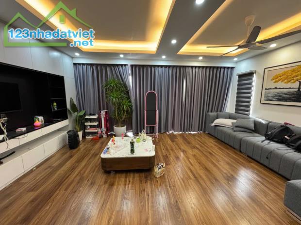 Bán nhà 4T*40m2 ngay trạm bơm Yên Nghĩa - 3