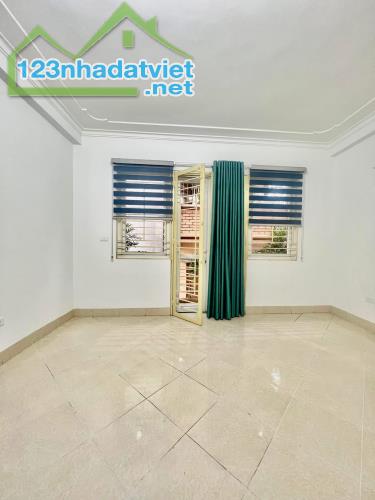 🏡 💎 BÁN NHÀ ĐỊNH CÔNG – LÔ GÓC – NGÕ THÔNG – 10M RA PHỐ – 8.6 TỶ! 💎 - 2