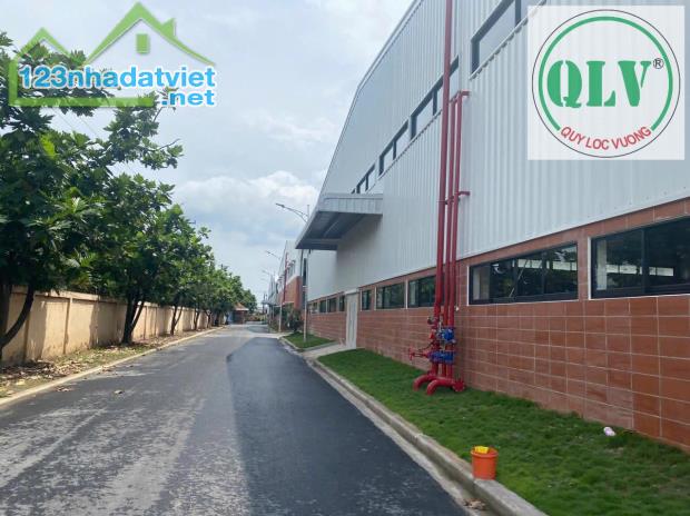 Cho thuê gần 9.000m2 nhà xưởng ở KCN Bàu Xéo, Đồng Nai