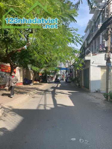 2 BƯỚC CHÂN RA MẶT TIỀN LÂM VĂN BỀN, Ô TÔ NGỦ TRONG NHÀ, Q7 - 4 TẰNG - CHỈ 9.5 TỶ - KẾ - 2