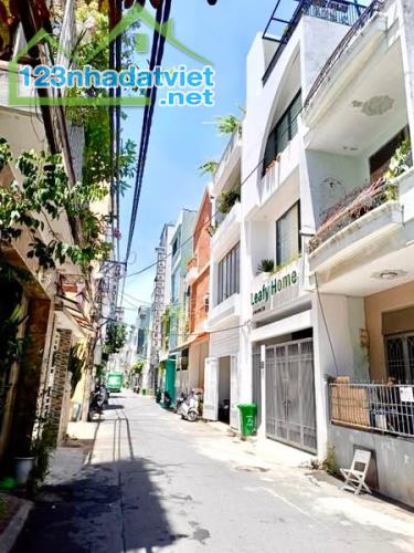 Tòa căn hộ 5 tầng -Gần biển Mỹ Khê- Giá chỉ 10,7 tỷ - 3