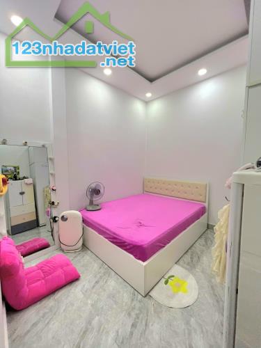 Bán nhà riêng Nguyễn Thị Thập P.Tân Phú ,Quận 7 ,4m x11m x2 Tầng . - 1
