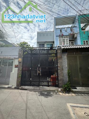 Chính chủ cần bán nhà khu phân lô P14 Tân Bình, 84.7m2 MT 3.62m giá 10.7 tỷ. LH:0937974807