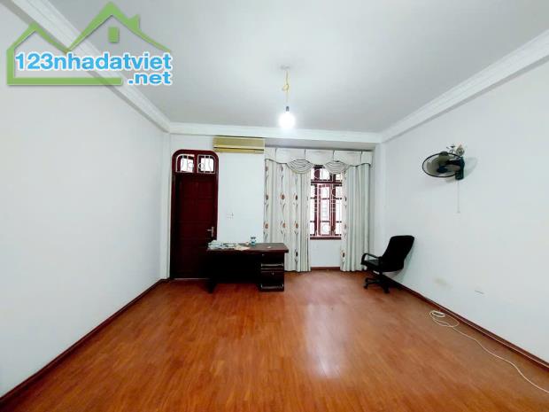 BÁN NHÀ KINH DOANH SẦM UẤT, NGÕ THÔNG, Ô TÔ QUA NHÀ KHU ĐỀN LỪ DIỆN TÍCH 45M2 - 4