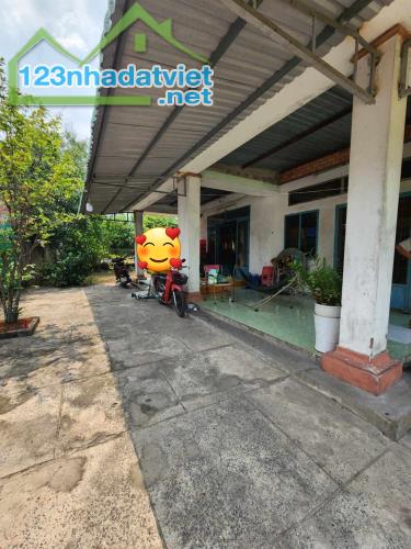 NHÀ VƯỜN NGHĨ DƯỠNG CHỈ 9tr/m2 - 1500m2 - CÓ SẴN 250m2 THỔ CƯ  - KHÔNG MỒ MÃ , KHÔNG LỘ GI - 4
