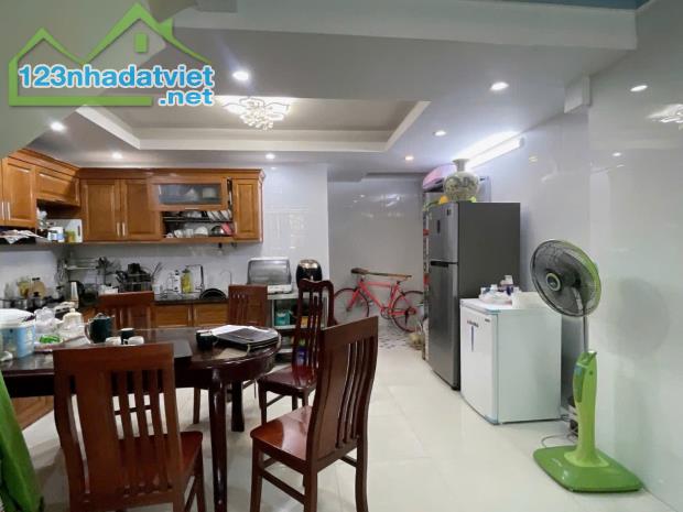 BÁN NHÀ PHÂN LÔ, Ô TÔ,KIM GIANG- THANH TRÌ, 55 M2, 6 TẦNG, MT 4 M, GIÁ 13 TỶ. - 3