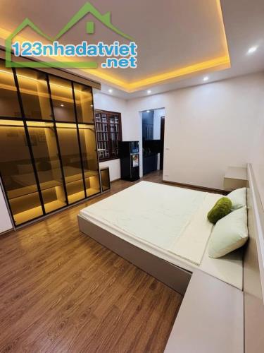 Em có căn nhà 68m2 - 5 TẦNG - 7 P. Khép kín - Lô góc ở VĨNH TUY - 3 mặt thoáng VĨNH VIỄN - 1