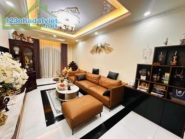 Bán nhà phố Trần Khát Chân, Hai Bà Trưng, gần hồ, ô tô vào nhà 6 tầng 65m2 giá 12.5 tỷ - 3