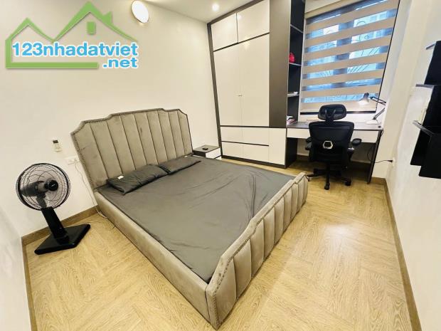 Bán nhà phố Trần Khát Chân, Hai Bà Trưng, gần hồ, ô tô vào nhà 6 tầng 65m2 giá 12.5 tỷ - 1