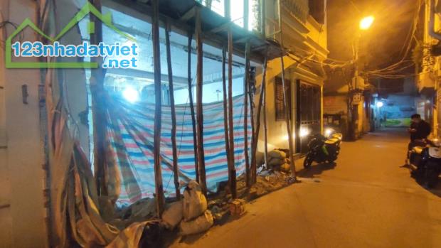 SIÊU PHẨM DƯƠNG QUẢNG HÀM, CẦU GIẤY, 50M, 6T, MT 5.5M, PHÂN LÔ, OTO, Ở SƯỚNG, 16 TỶ. - 2