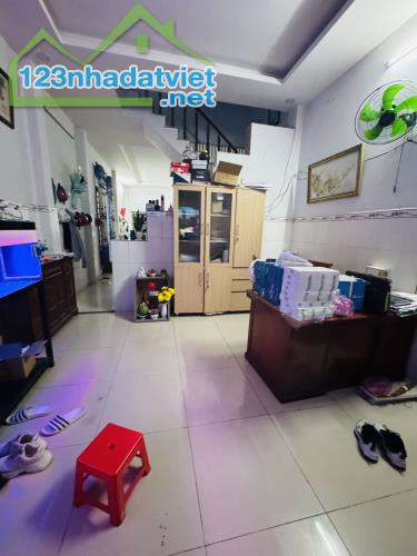 Nhà 2tầng, mặt tiền Xuân Thới thượng 4, Hóc Môn - 2