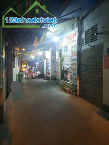 Bán nhà HẺM 3M, diện tích sàn 68m2, gần khu chế xuất Tân Thuận, Huỳnh Tấn Phát, Quận 7.