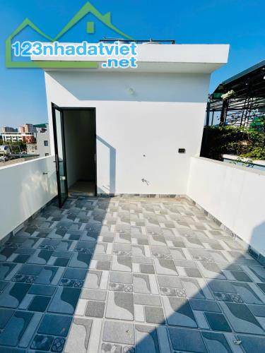 📍 BÁN NHÀ HỒNG TIẾN – BỒ ĐỀ – 41M² – 3 TẦNG – GIÁ CHỈ 8.6 TỶ - 3