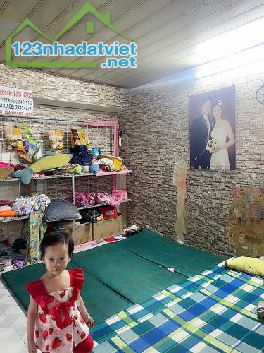 + 👉 SỐC SIÊU PHẨM GẤP GẤP BÁN NHÀ Đ SỐ 2 BHHB BÌNH TÂN 5,2*15M 2L CHỈ 2,7T - 2