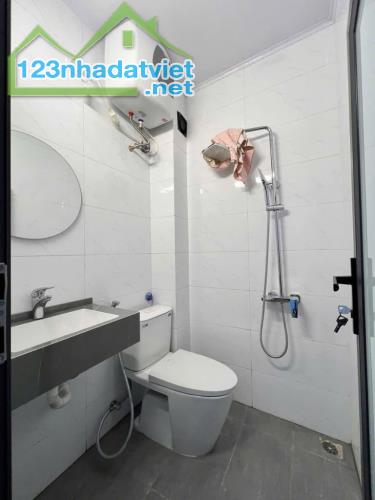 🏡 BÁN NHÀ AN DƯƠNG – Ô TÔ ĐỖ CỬA – 1 NHÀ RA PHỐ - SỔ ĐỎ CHÍNH CHỦ! - 2