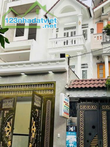 Gấp bán nhà 3 lầu (4x25) mặt tiền đường Hiệp Thành 26, Quận 12 Giá tốt - 1