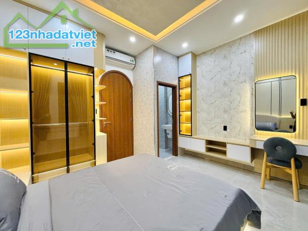 Bán nhà hẻm xe hơi vô nhà 1 sẹc đường Bùi Quang Là, P.12, 4 x 12, 4 lầu giá 7.2 tỷ tl - 2