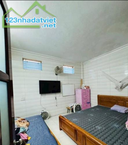 Bán nhà Trần Nguyên Hãn, Niệm Nghĩa, Lê Chân, Hải Phòng. 3 tầng, 66m2, 2,55 tỷ. Ngang 3,95 - 1