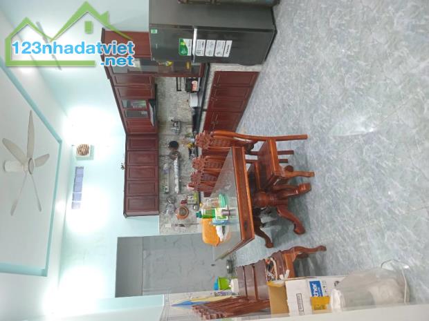 3TẦNG, 4 x 20, CHỈ 5🧄2  , HẺM XE TẢI 6m, SÁT BỆNH VIỆN BÌNH TÂN, HƯƠNG LỘ 2 [328] - 2