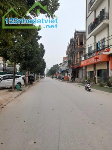 Bán đất tại Di Trạch - Hoài Đức, diện tích 98,9m2, vị trí KD, mặt đường văn minh