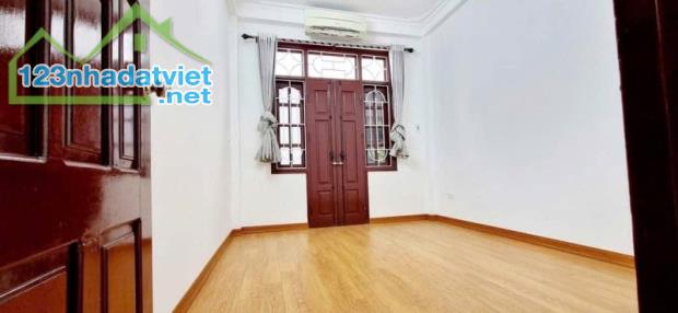Bán Nhà Gần Khu Liền Kề Nguyễn Tuân, q.Thanh Xuân, 25m2x4T, 3PN, 3m ra ô tô