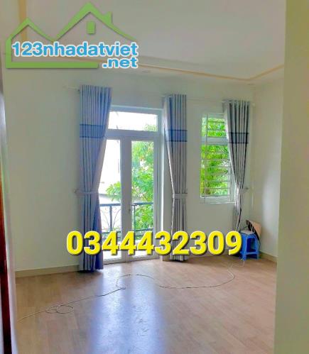 Bán nhà, Trương Văn Thành, Hiệp Phú, Quận 9, Vào ở ngay, 70 m2, 4 tầng, 8.3 tỷ - 2