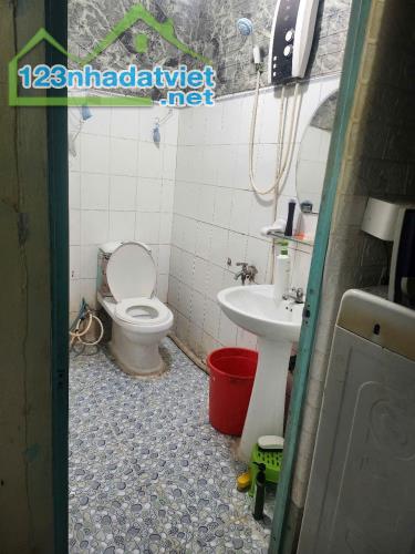 GIÁ TỐT- MÌNH CẦN CHO THUÊ NHÀ  ĐƯỜNG PHẠM NGŨ LÃO - QUẬN 1