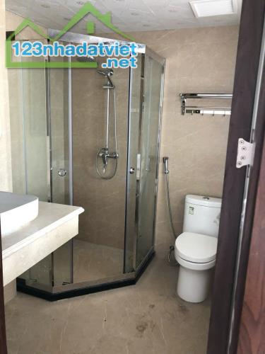 Bán khách sạn tại trung tâm thành phố Hạ Long Quảng Ninh