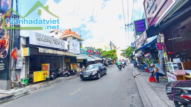 Chỉ 22,4 Tỷ-Sở Hữu Ngay Lô Đất 204m2(9mx23m) Ngay Chợ Đo Đạc Đường Số 3,Bình An,Q2 - 1