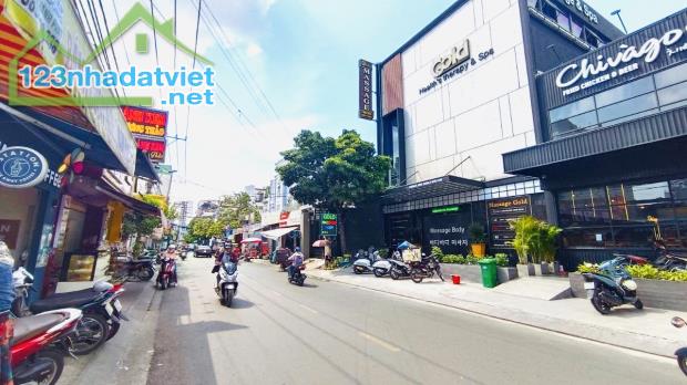 Chỉ 22,4 Tỷ-Sở Hữu Ngay Lô Đất 204m2(9mx23m) Ngay Chợ Đo Đạc Đường Số 3,Bình An,Q2