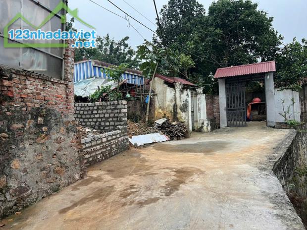 115m² Tiên Phương, cách Quốc lộ 6 chỉ 90m, sổ đỏ chính chủ, giá chỉ 3 tỷ