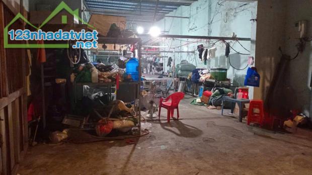 QUẬN 12, LÊ VĂN KHƯƠNG-BÁN ĐẤT TẶNG XƯỞNG 125M2 NGANG 6M, HẺM XE TẢI TRÁNH CHỈ 7.5 TỶ - 1