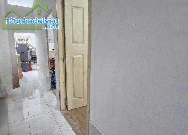 cần bán, VỊ TRÍ SIÊU ĐẸP, Tân Thới Nhất 01 Quận 12, DT 70M2, giá siêu rẻ, chỉ 4.098 tỷ  +