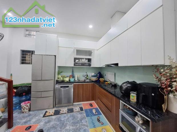 🔥HOT!BÁN NHÀ ĐẸP TÂY HỒ - Ô TÔ VÀO NHÀ - NHÀ ĐẸP NHƯ KHÁCH SẠN - 4 TẦNG - 35M2 - 10,6 TỶ - 2